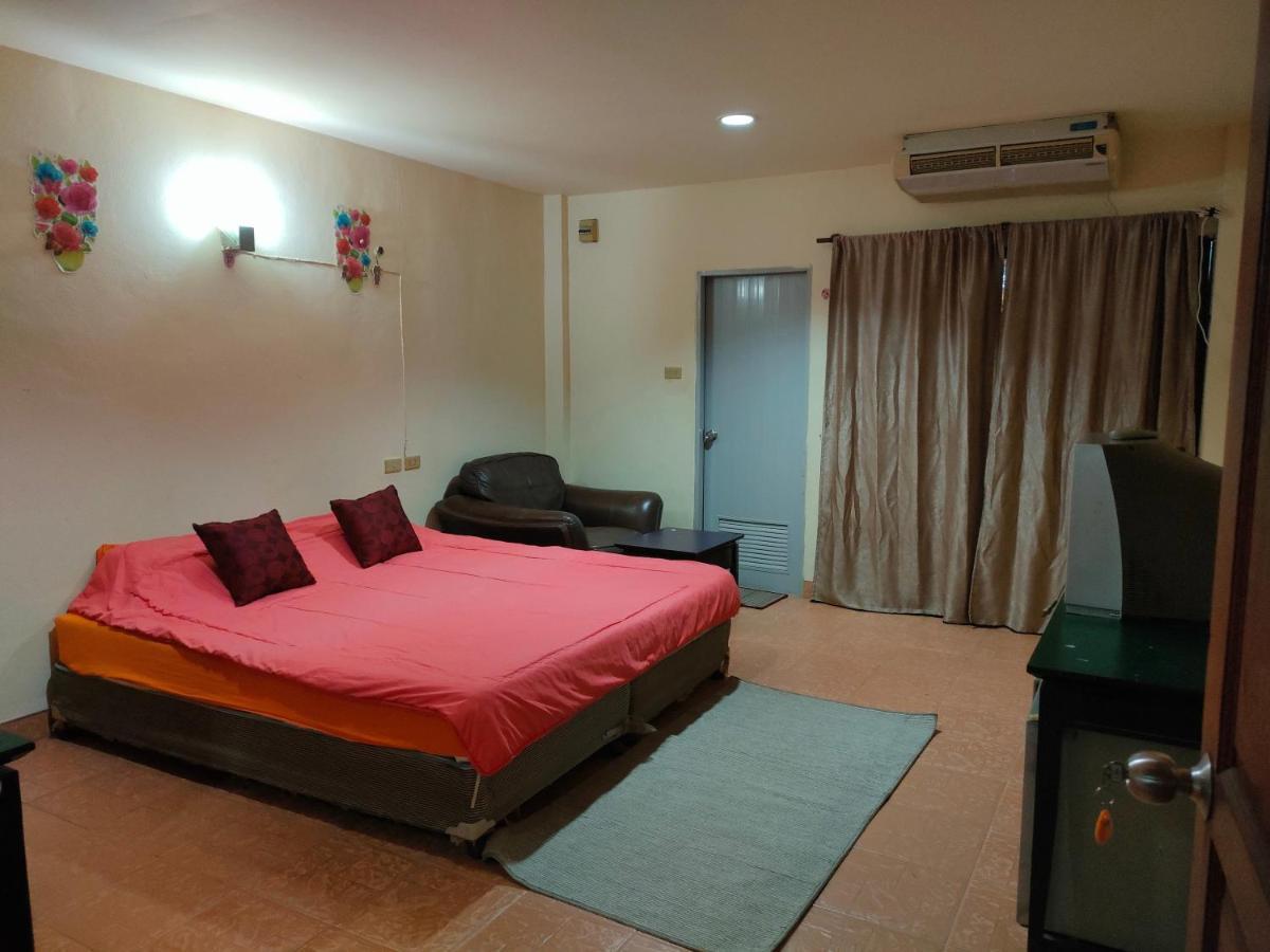 Anmol Hotel Thai Smile Group Pattaya Bagian luar foto
