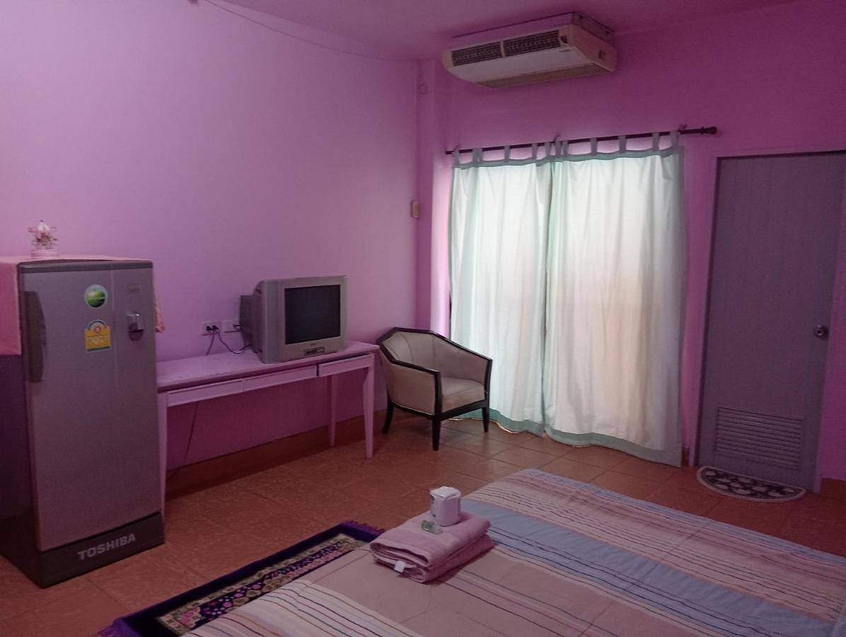 Anmol Hotel Thai Smile Group Pattaya Bagian luar foto